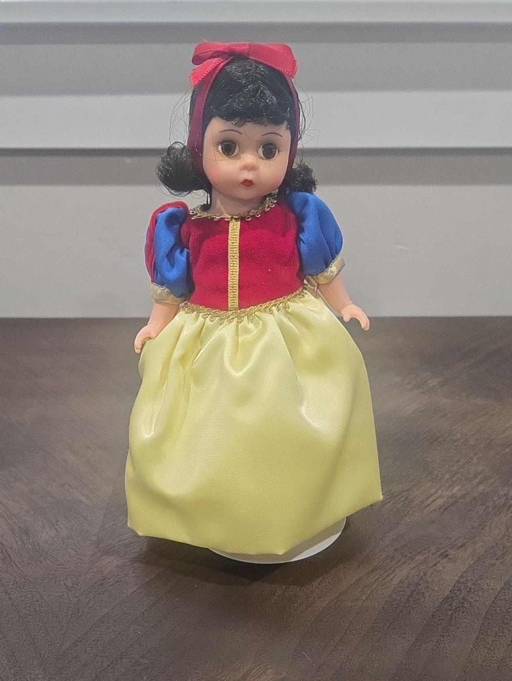 Madame Alexander Snow White Doll